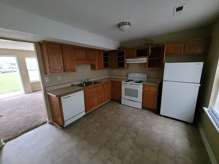 698 Needmore Rd — Photo 15