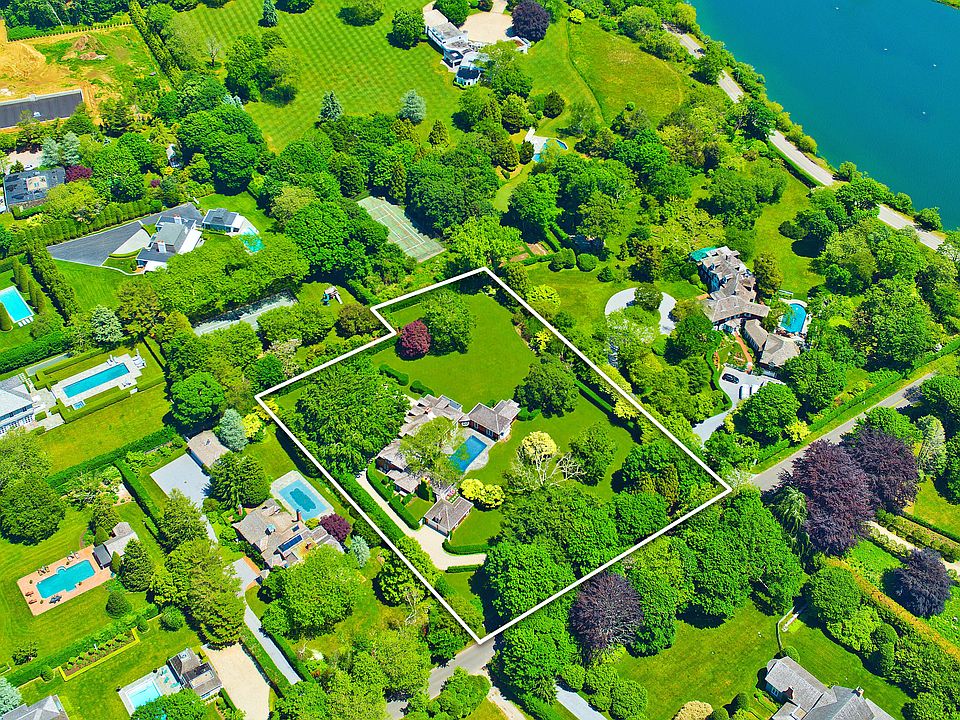 1st image of 251 Pond Ln