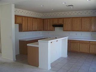 2nd image of 1229 Swan Dr