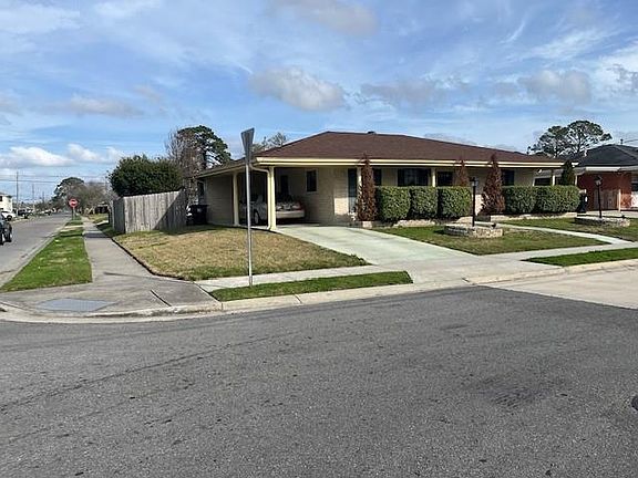 2nd image of 4885 Sierra Madre Dr