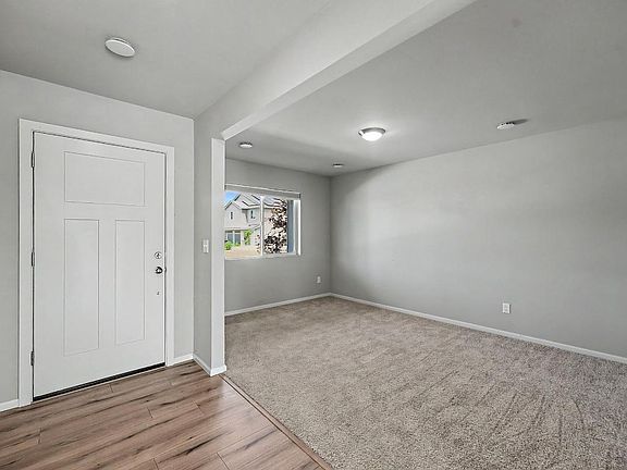4th image of 15065 Iverson Loop SE