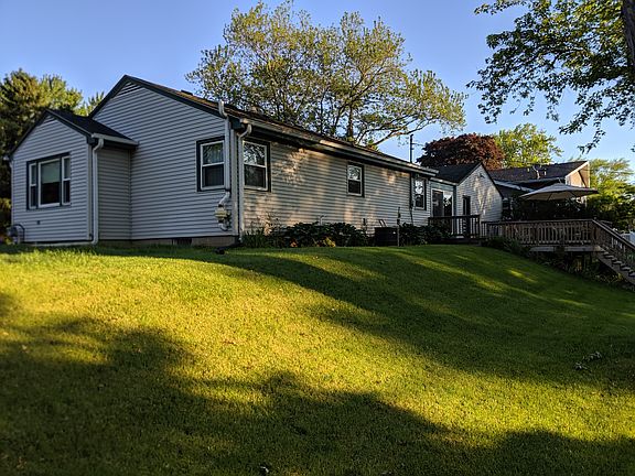 4th image of 2654 N 117th St