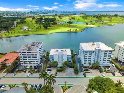 9200 W Bay Harbor Dr APT 1B, Bay Harbor Islands, FL, 33154