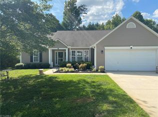 4620 Hanley Park Dr, Walkertown, NC 27051