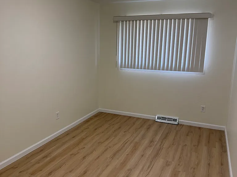 4741 Bloomfield Dr — Photo 17