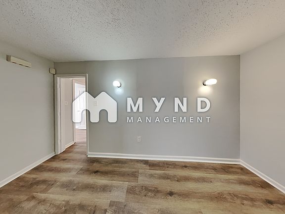 5th image of 4351 Deerland St