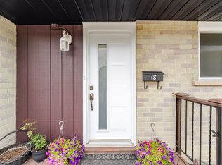18 Gold Pine Ct, Brampton, ON L6S 2K6