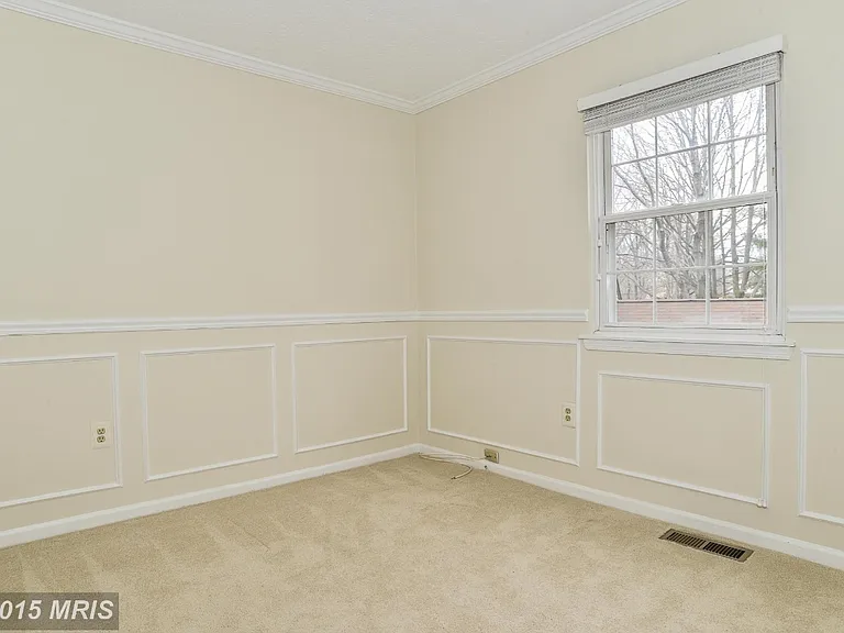 7200 Hopkins Ct — Photo 11