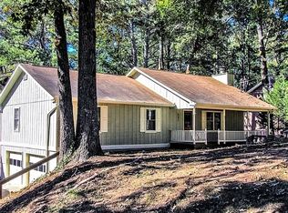 297 Hill Crest Cir, Woodstock, GA 30188