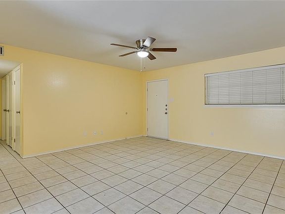 3rd image of 808 Toronto Ave #7