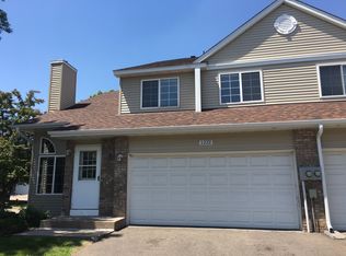 1222 Pecks Woods Dr, New Brighton, MN 55112