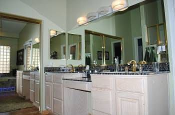 4th image of 9451 N 87th Way
