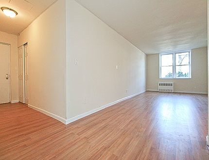 1st image of 14202 84th Dr APT Ld