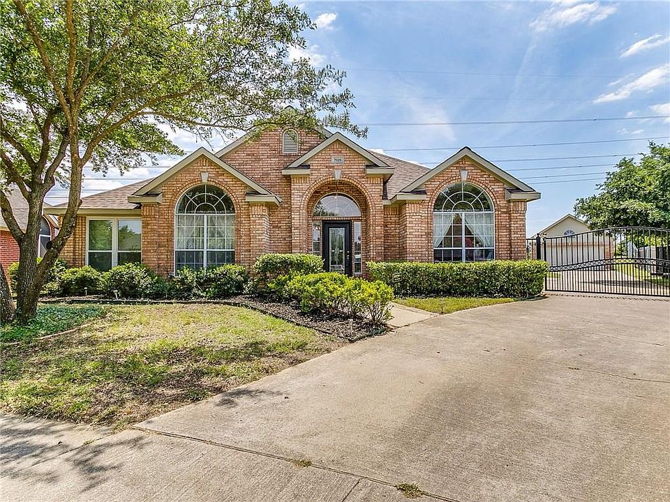 1st image of 7026 Echo Lake Ct