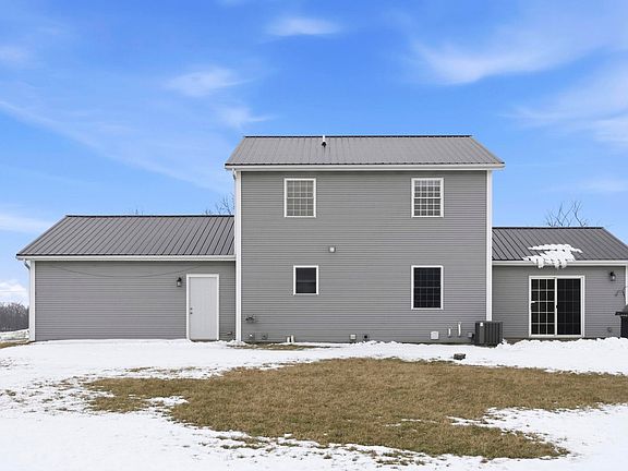 2nd image of 6652 N 300th Rd W