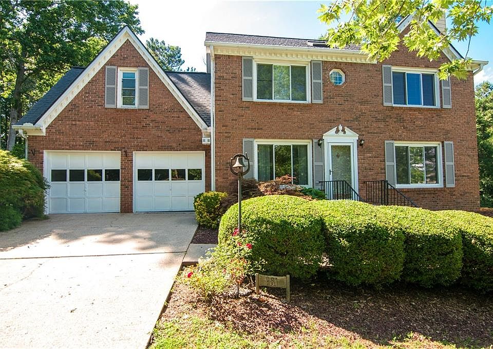 1st image of 981 Camden Hill Ct