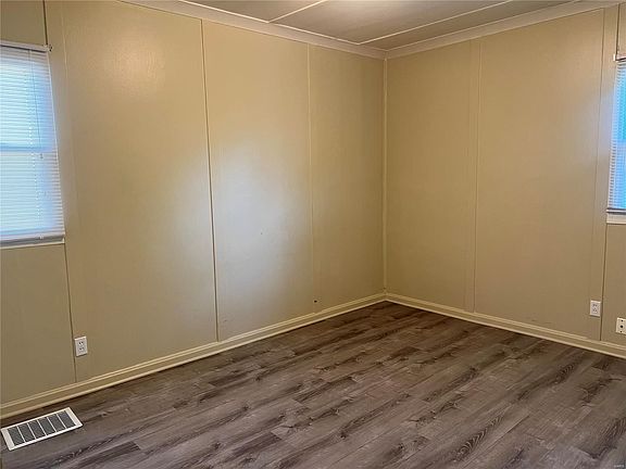 5th image of 206 Monica Dr