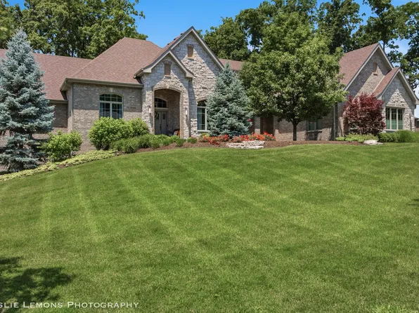 16270 S Lakewood Path, Homer Glen, IL 60491