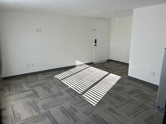 4th image of 1755 Grand Ave #C