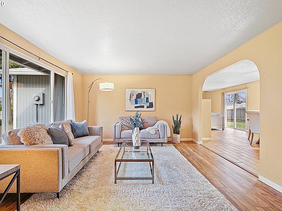 5th image of 5015 NE 138th Ave