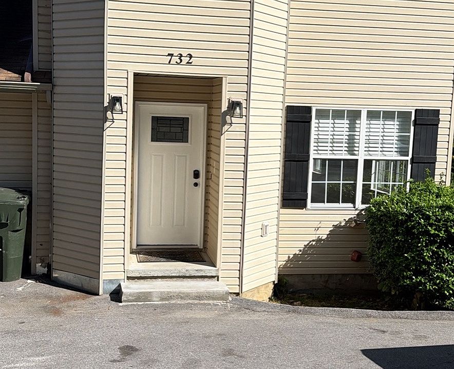 1st image of 726-730-734 Morningside Dr #732