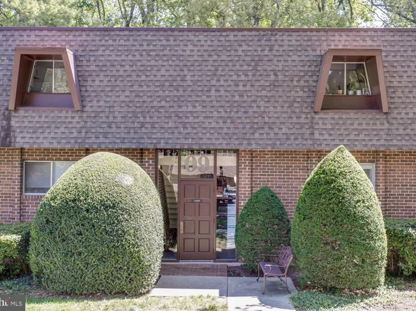 11609 Vantage Hill Rd Unit 21B, Reston, VA 20190