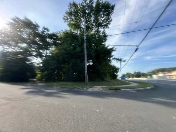 4th image of 0BLOCK2505LOT7 W Commodore Blvd