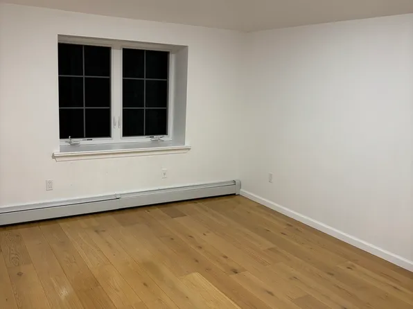 57-39 Lawrence St Floor 3, Flushing, NY 11355