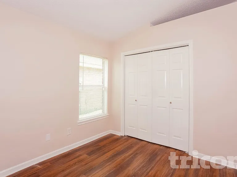 3103 Kelling St — Photo 11