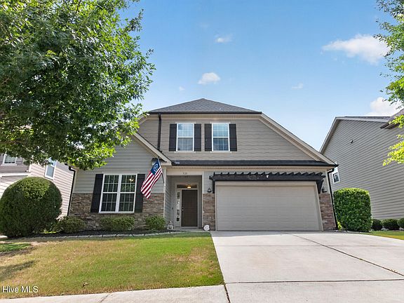 3rd image of 535 Bunchgrass Street
