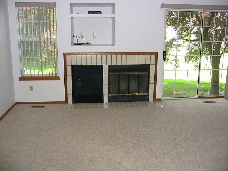 2nd image of 2025 Sunridge Cir