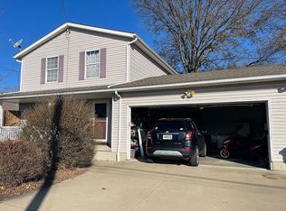 2883 Albrecht Ave, Akron, OH 44312