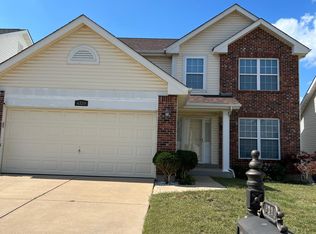 4339 Northpoint Cir, Saint Louis, MO 63129