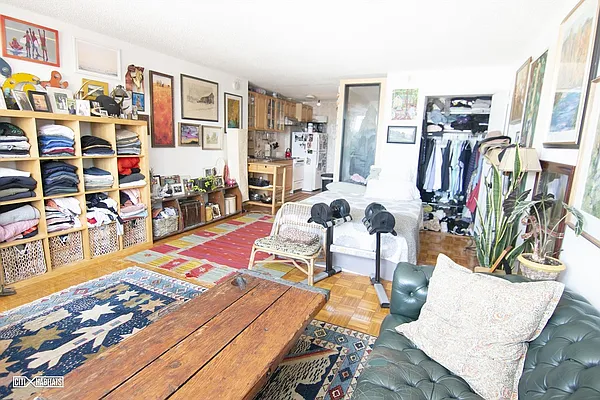 Rented by Citi Habitats | media 10