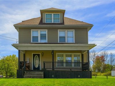 701 Old Zelienople Rd, Ellwood City, PA, 16117