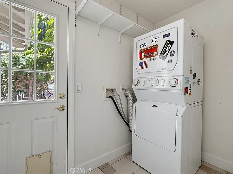 2705 E Jacaranda Ave — Photo 25