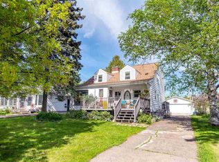 3718 E 4th St, Duluth, MN 55804