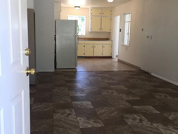 Entrance walking into Home 