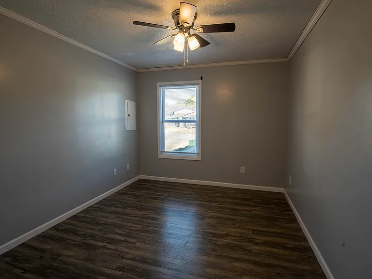 5768 Aftonshire Dr — Photo 16