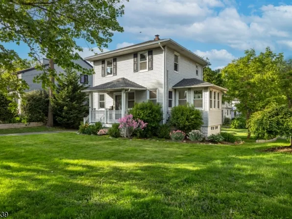 548 Main St, Chatham Boro, NJ 07928