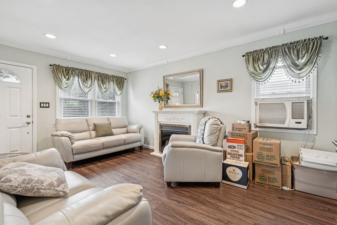 next background image