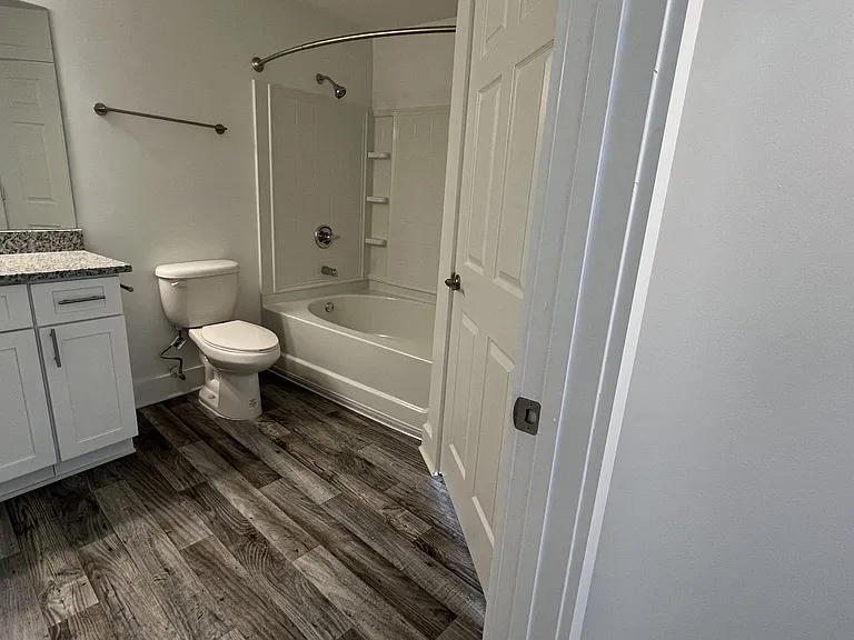 Wesley Place Apartments at Lawrenceville — Photo 183