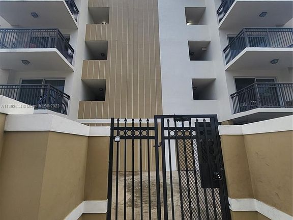 2nd image of 2647 NW 25th Ave APT 210