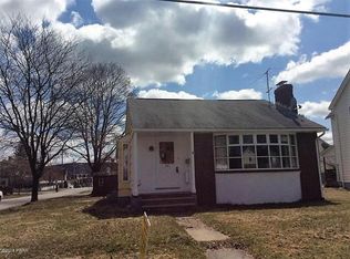 200 Avenue H, Matamoras, PA 18336