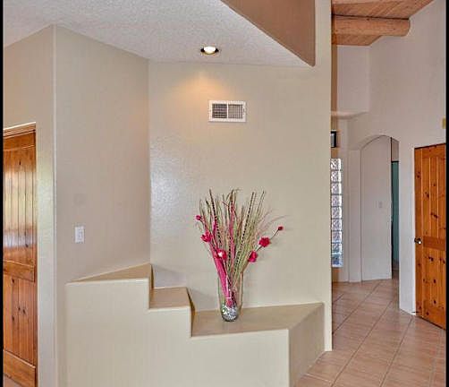 3rd image of 10500 Sorrento Dr NW