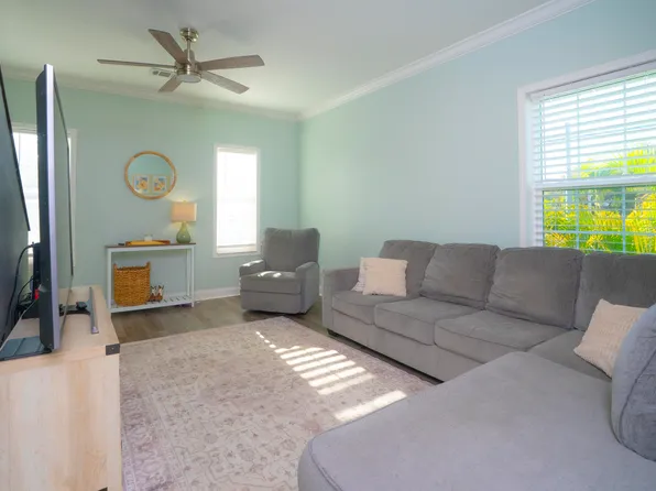 55 Ed Swift Rd, Key West, FL 33040