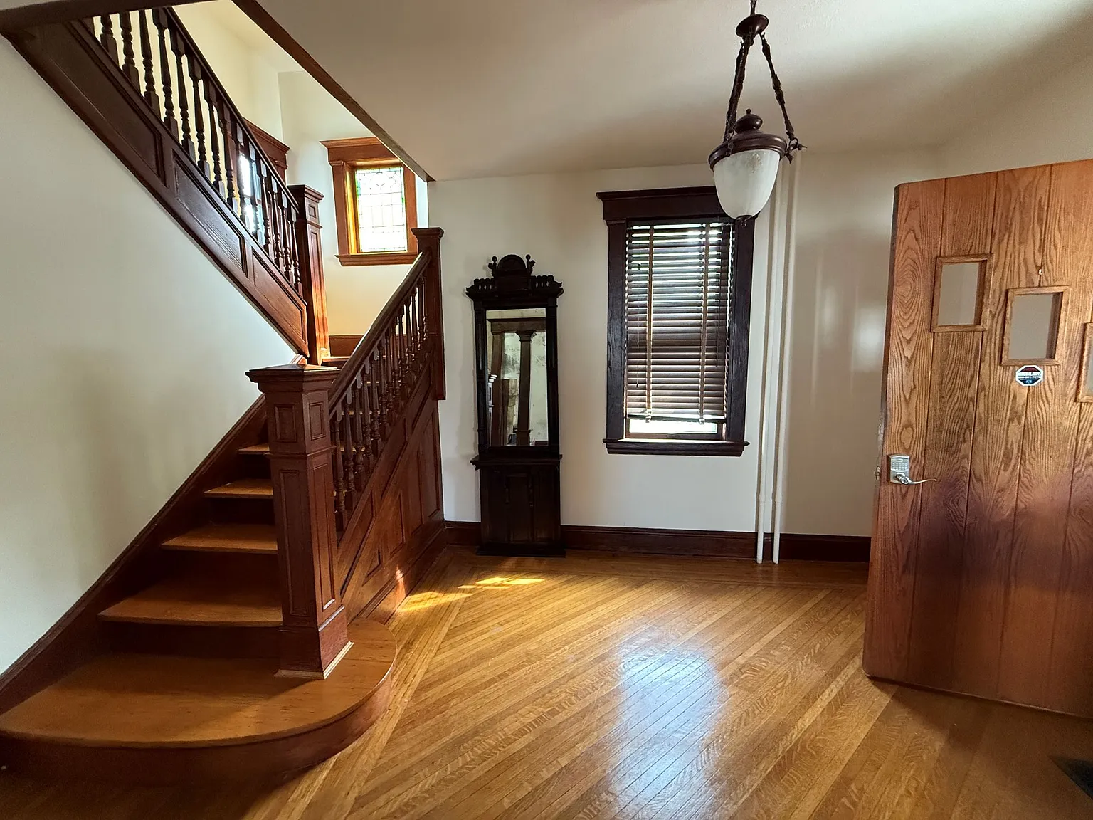 18 Highland Court — Photo 4