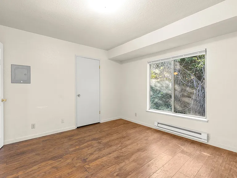 Redwood Creek Villas — Photo 5