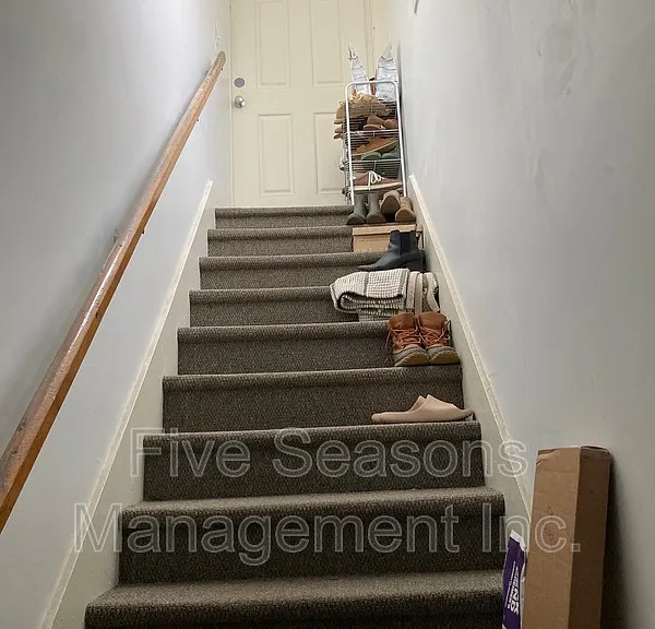 17 Drew St #23 — Photo 3