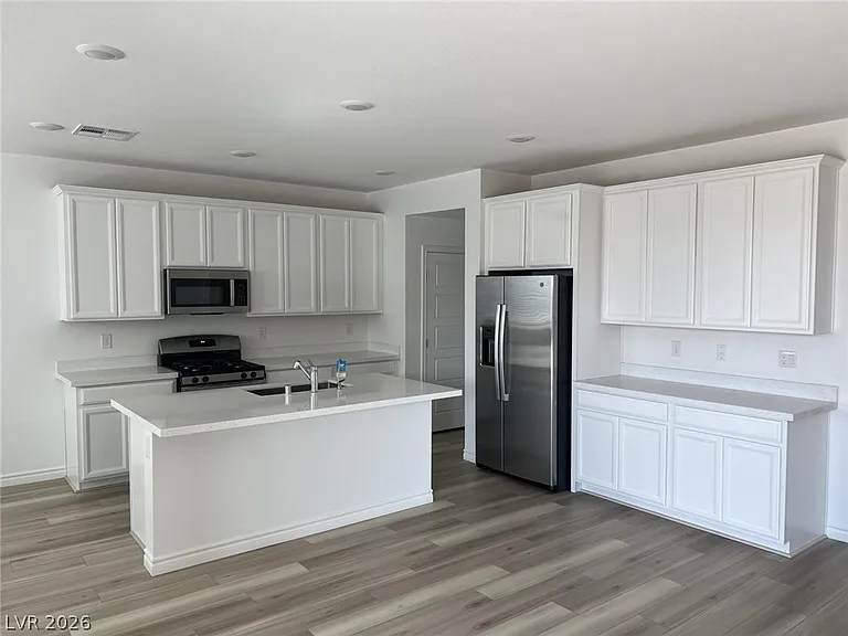 2825 Overlook Brook St — Photo 7